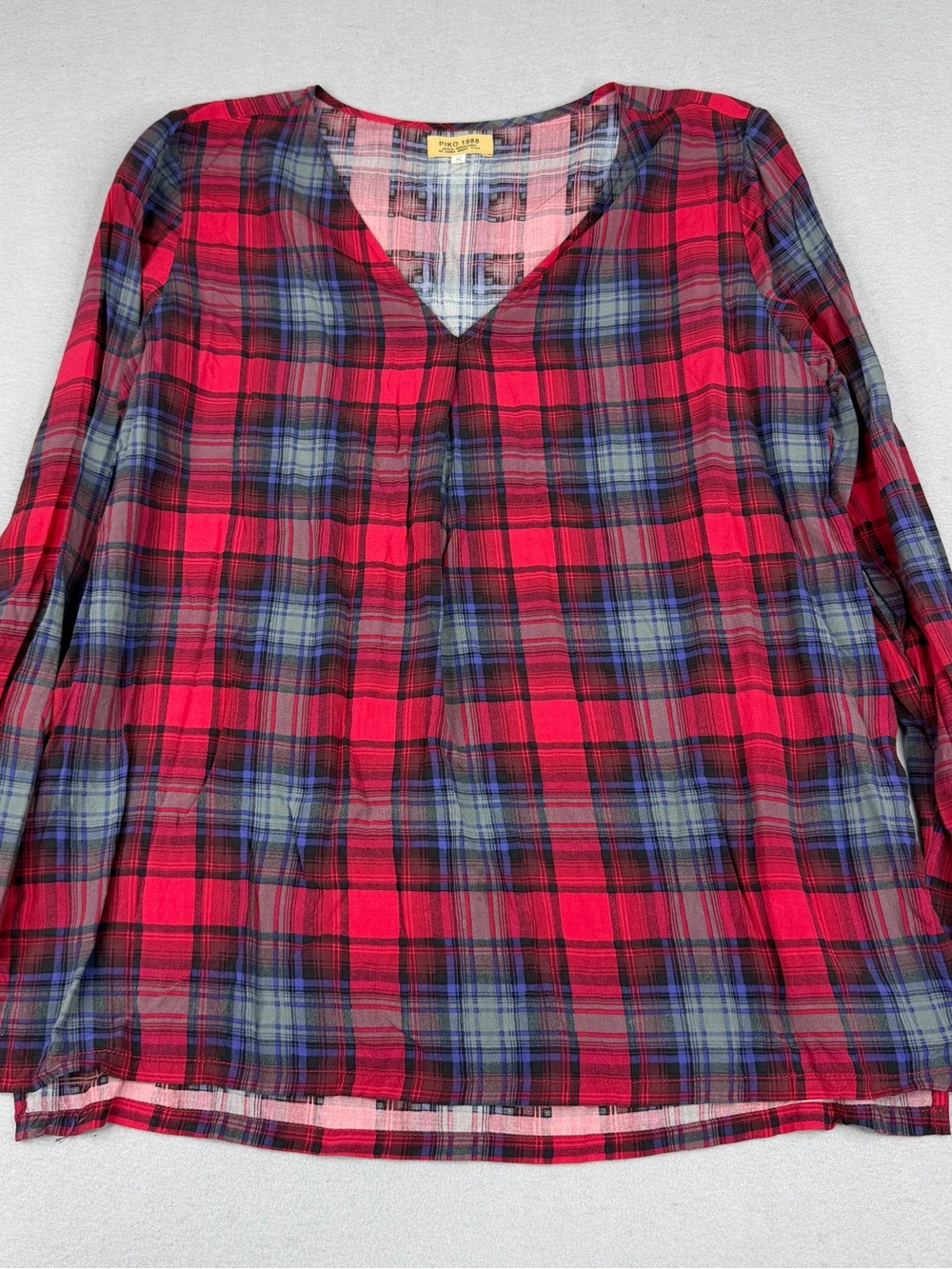 PIKO 1988 Plaid Rayon Boho Peasant Blouse Women’s Small Red Blue V Neck